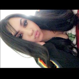 Meet your Posher, Annabelle